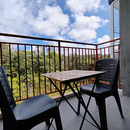 Mujistyle Brinchang Emerald Apartment Cameron 8 Guests 2 Car Park 3Bedrooms Exterior photo